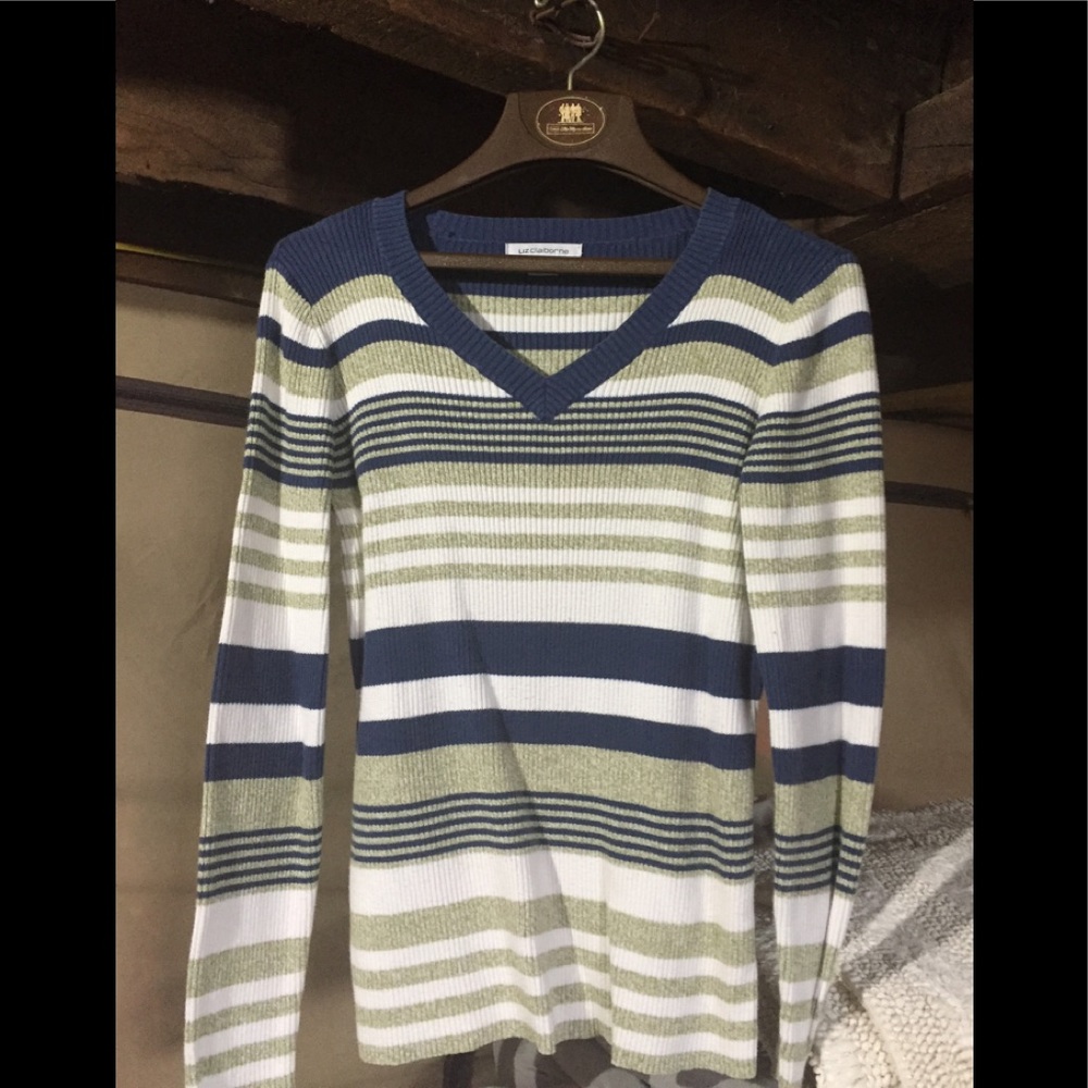 Woman's Sweater
